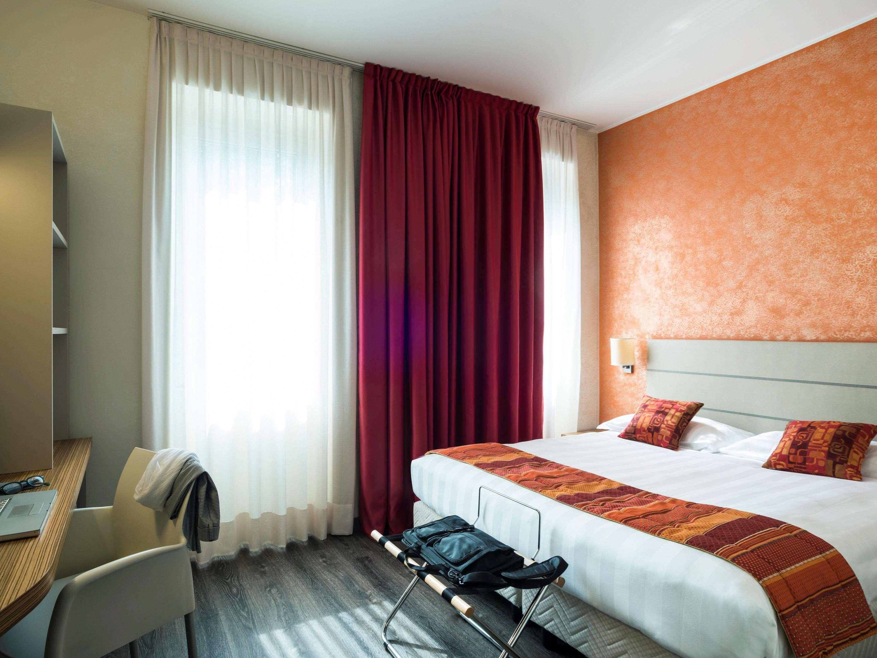 Bis Hotel Varese Exterior photo