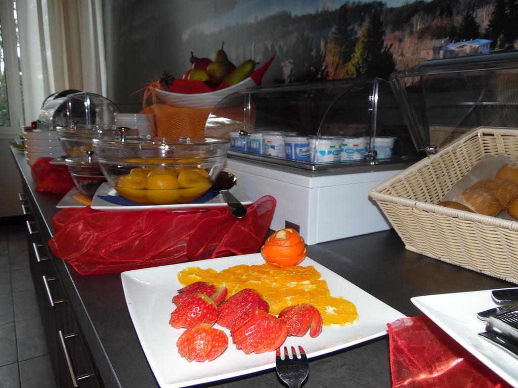 Bis Hotel Varese Exterior photo